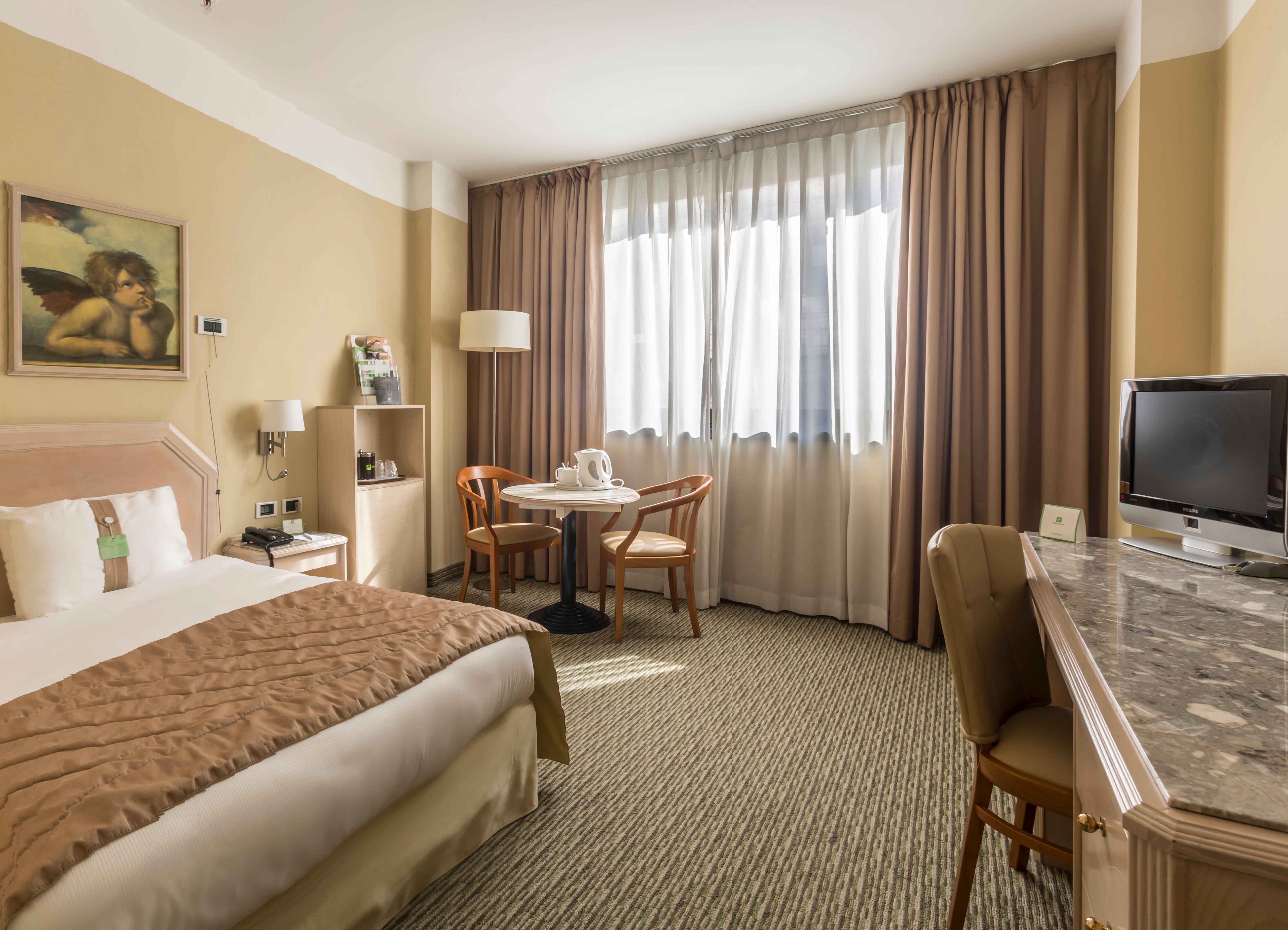Holiday Inn Naples, An Ihg Hotel מראה חיצוני תמונה